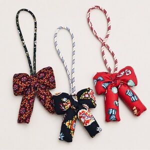 ❤️‍🔥firm price❤️‍🔥3 pieces Vera Bradley Plush Puffy Bow Shape Bag Charm